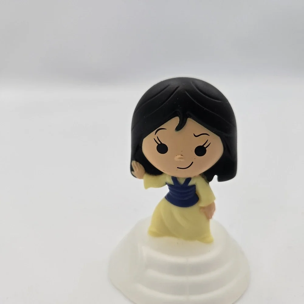 McDonalds Disney 100 Happy Meal Toys Pick Your Toy Complete Your Set‎
